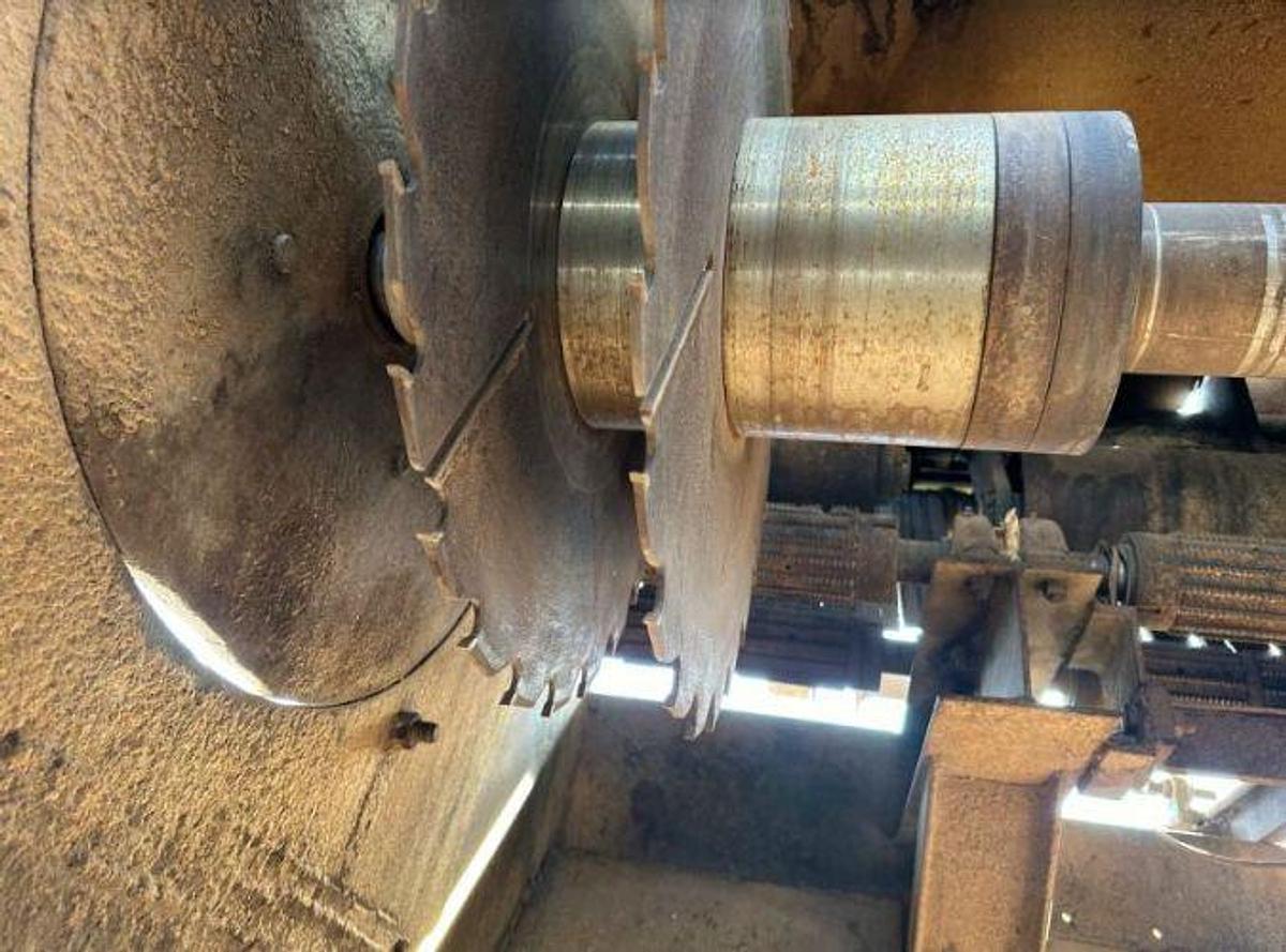 Used 8in Edger 200 hp