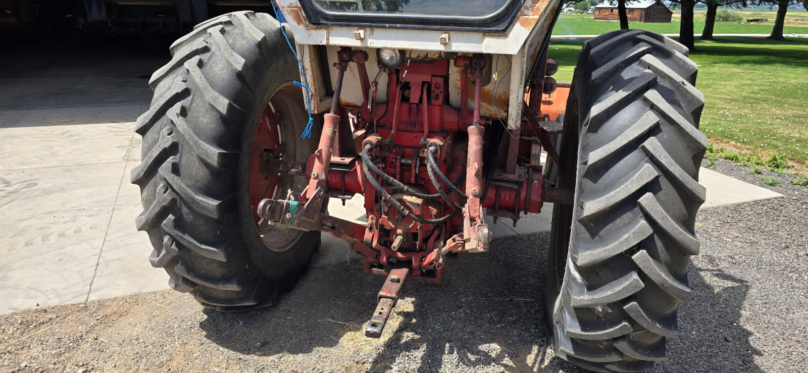 Used 1974 International 966 Tractor