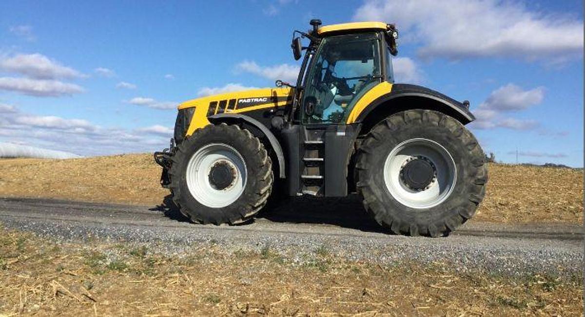 Used 2014 JCB Fastrac 8310