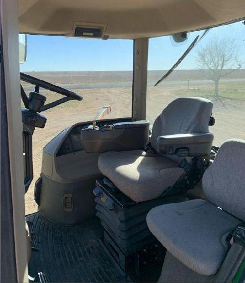 Used 2004 JOHN DEERE 8320