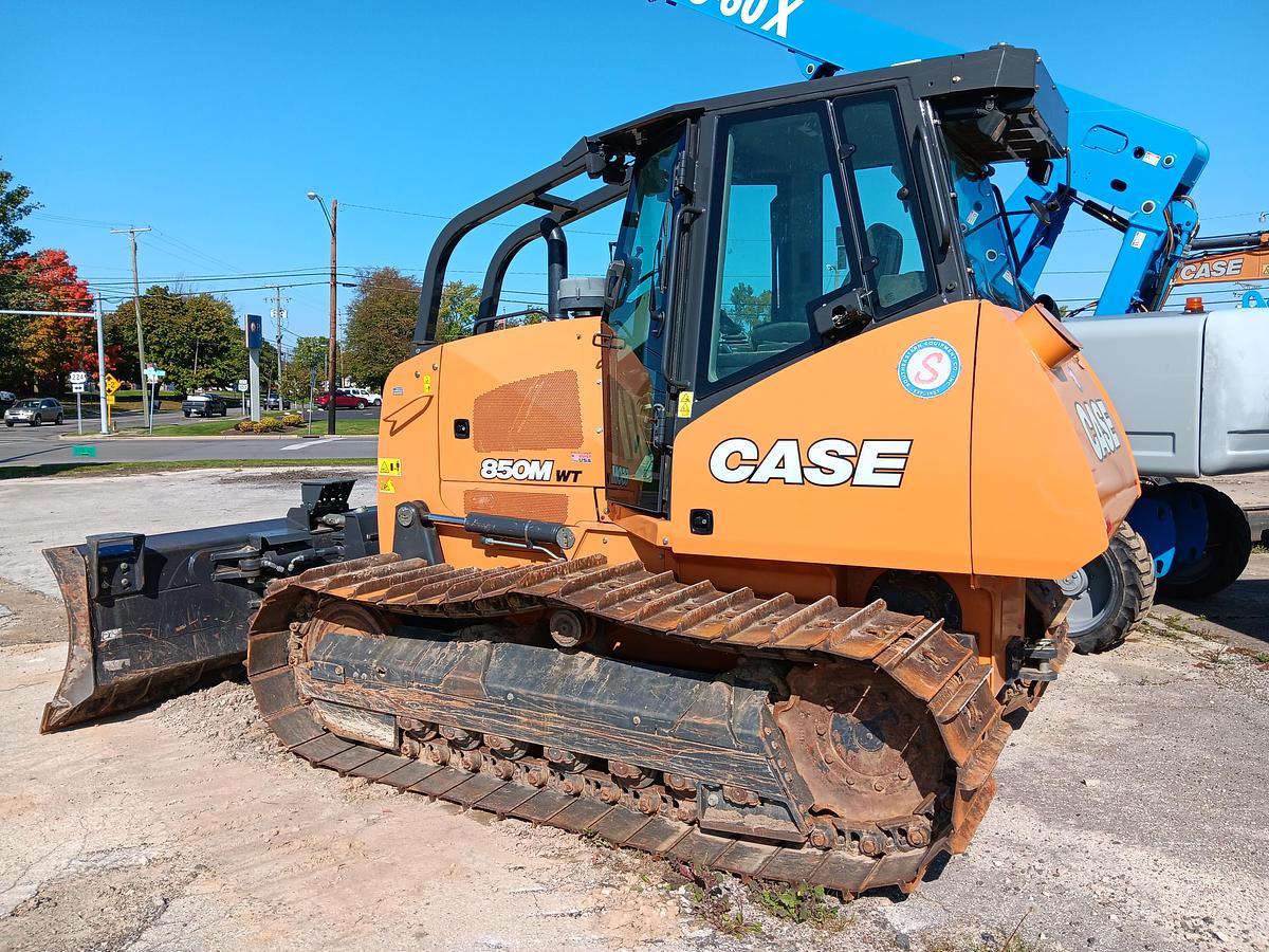 Used Case 850