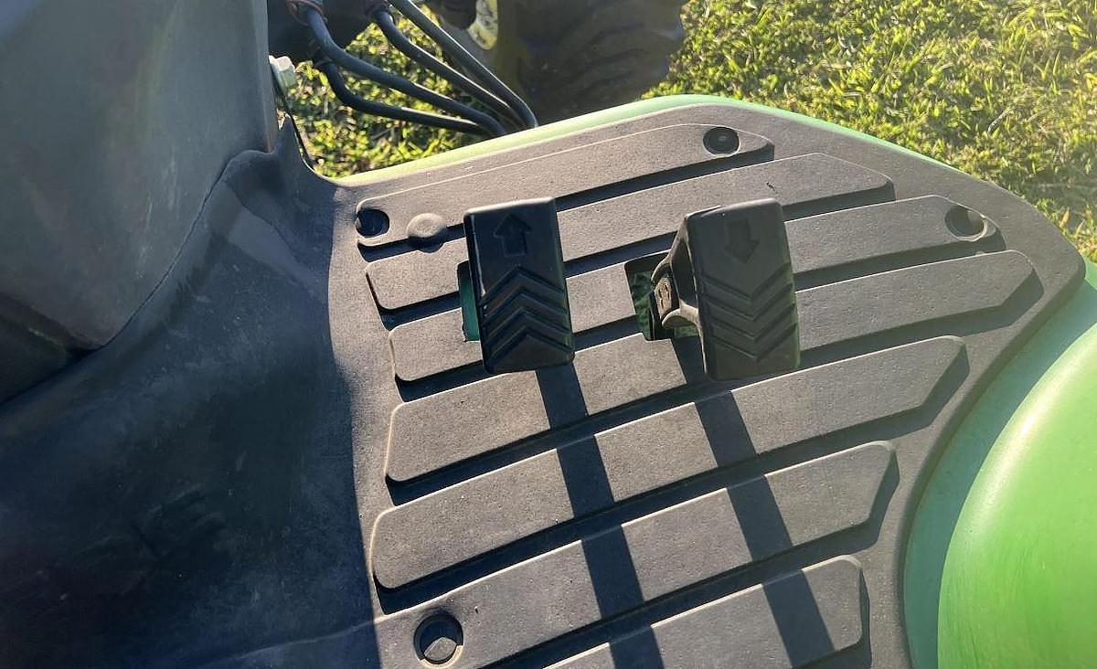 Used 2007 John Deere 4320