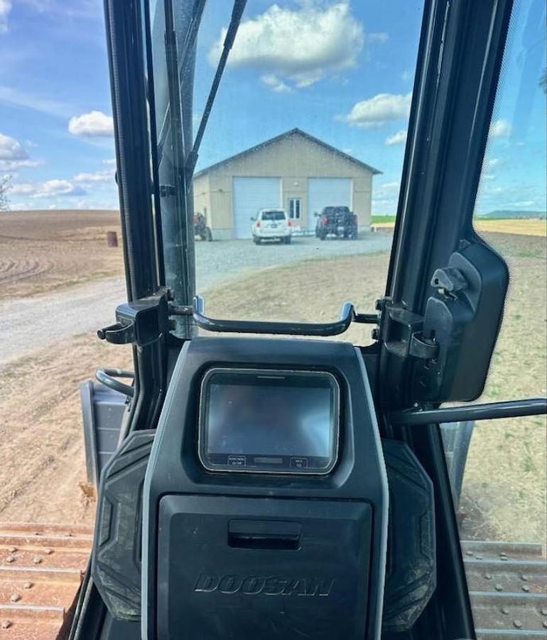 Used 2023 Develon D100