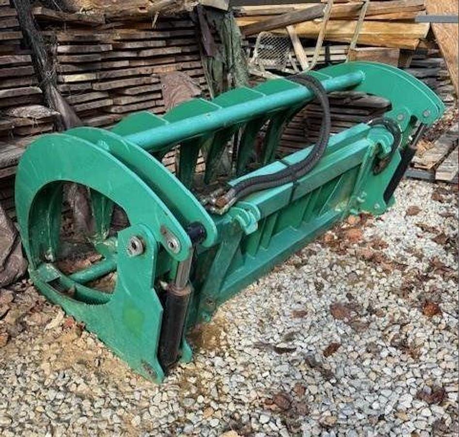 Used 2015 JOHN DEERE 4066R