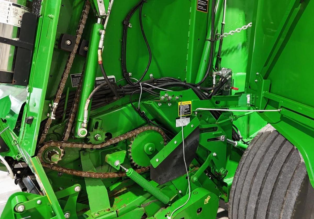 Used 2018 John Deere 560R Round Baler