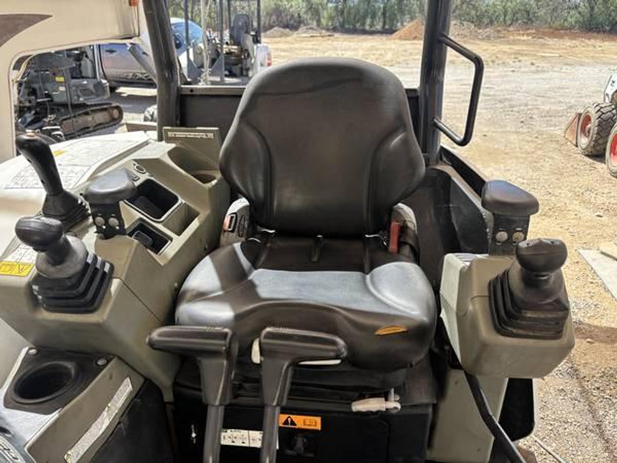 Used Bobcat E32 I Mini Excavator E32 Crawler Excavator