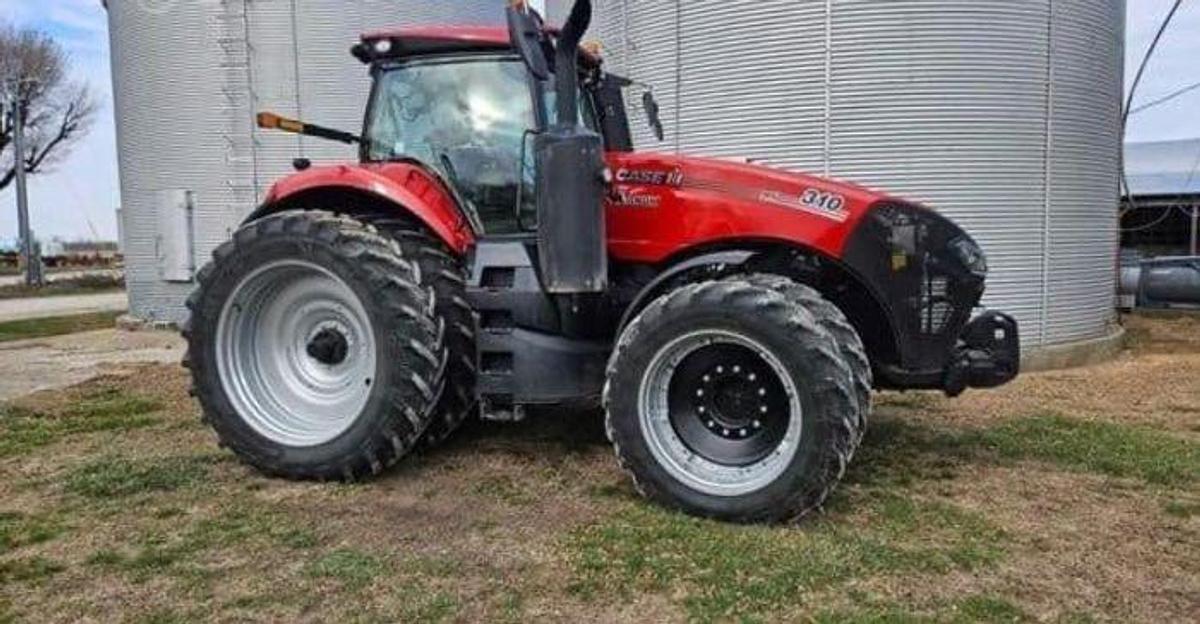 Used 2022 Case IH Magnum 310 CVT
