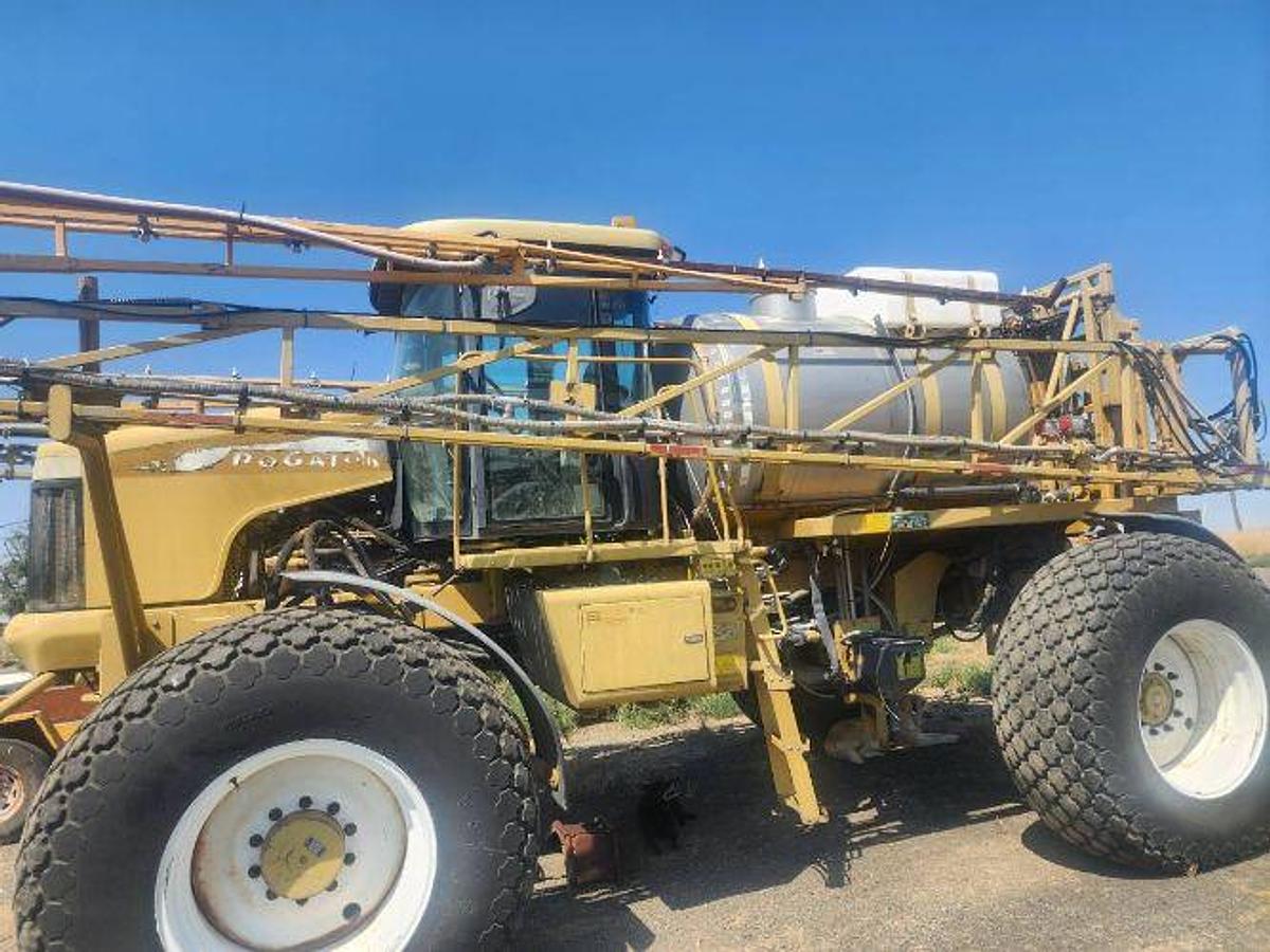 Used 2000 Rogator 1254