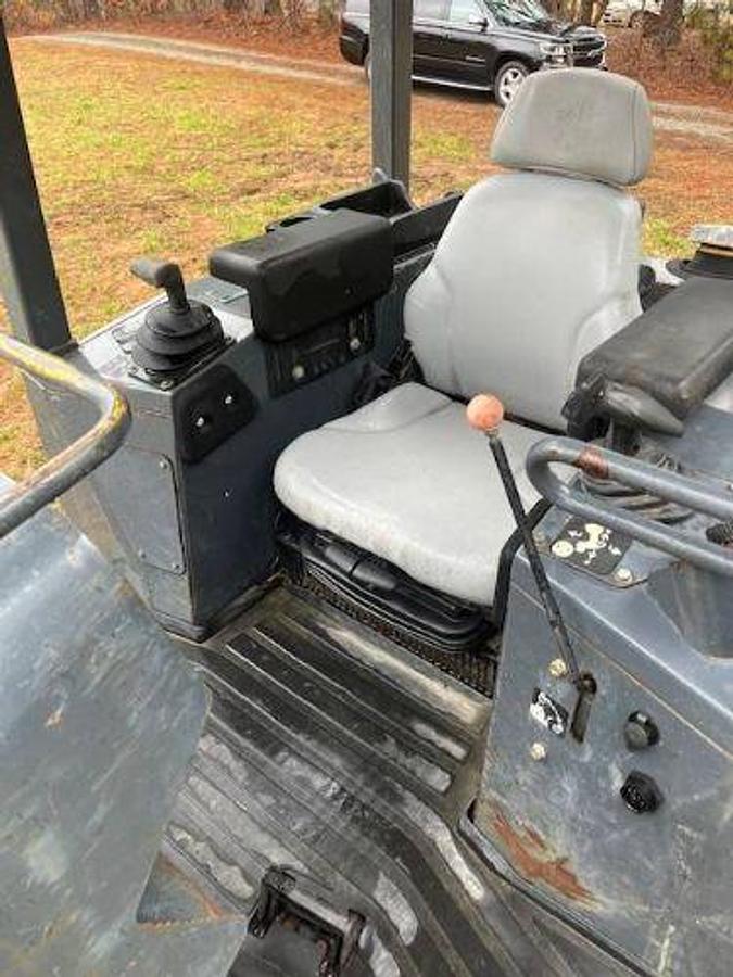 Used 2010 JOHN DEERE 450J