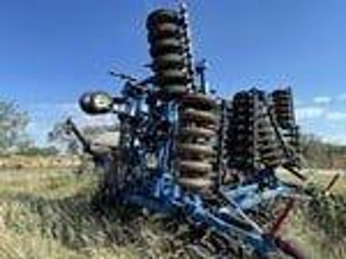 Used 2006 NEW HOLLAND SD440