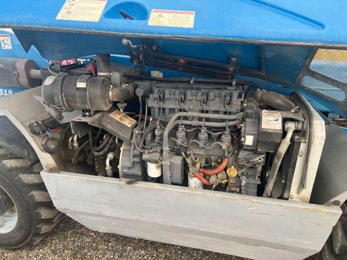 Used 2012 GENIE GTH 5519