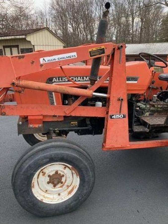 Used 1984 Allis Chalmers Tractor