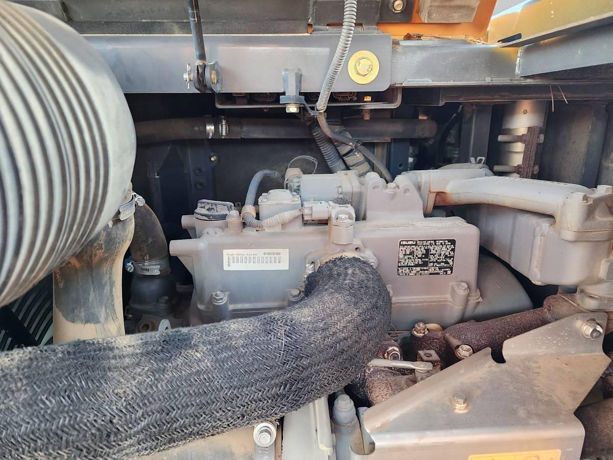 Used 2017 Case CX80C