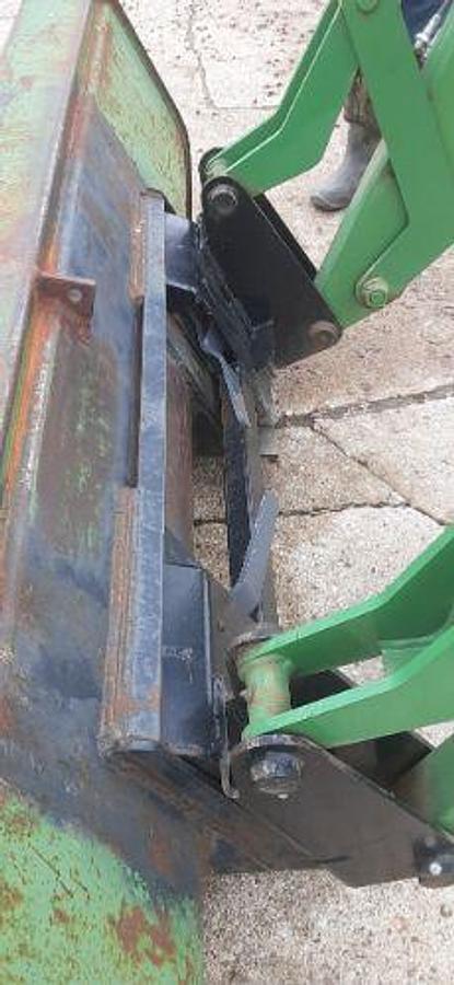 Used 1996 JOHN DEERE Planter Fertilizer