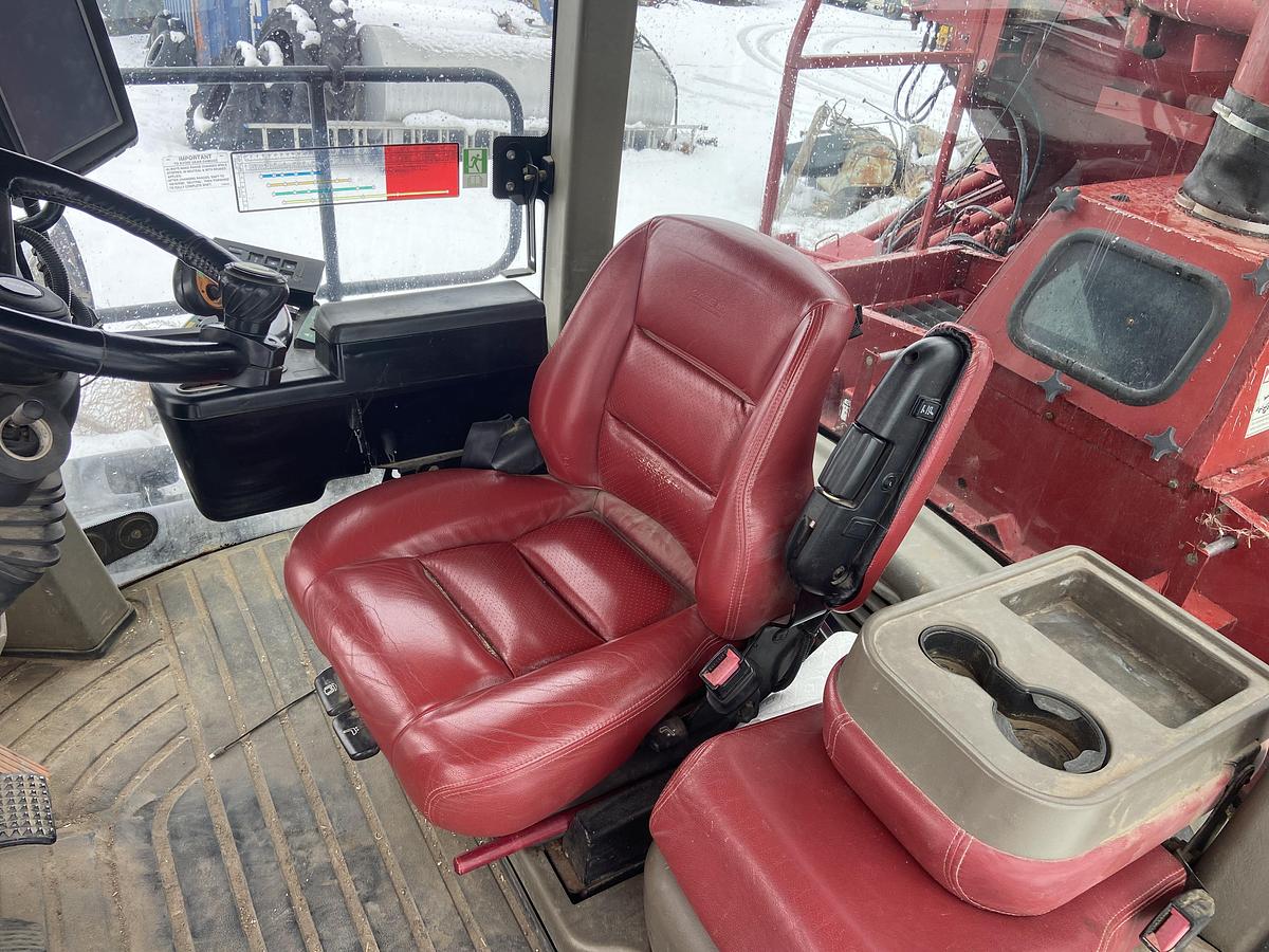 Used 2012 CASE IH TITAN 4530 Floater