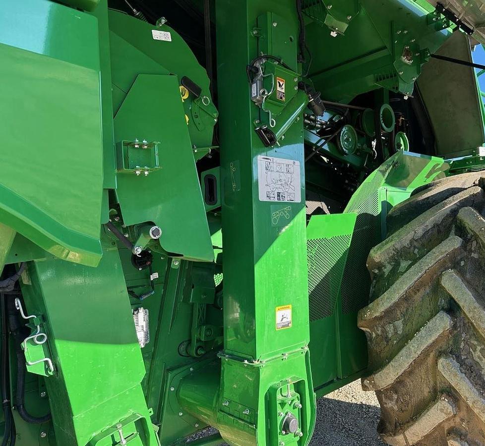 Used 2023 John Deere S790
