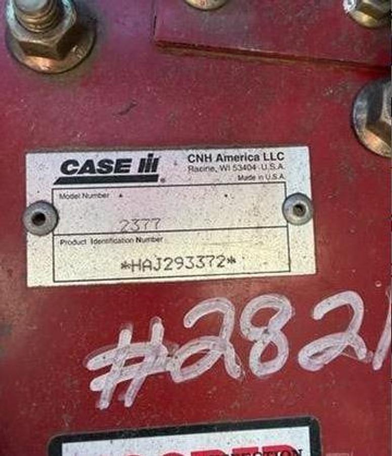 Used 2006 CASE IH 2377 Combine