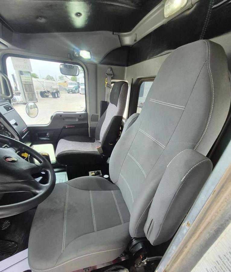 Used 2016 Kenworth T800 Dump Truck