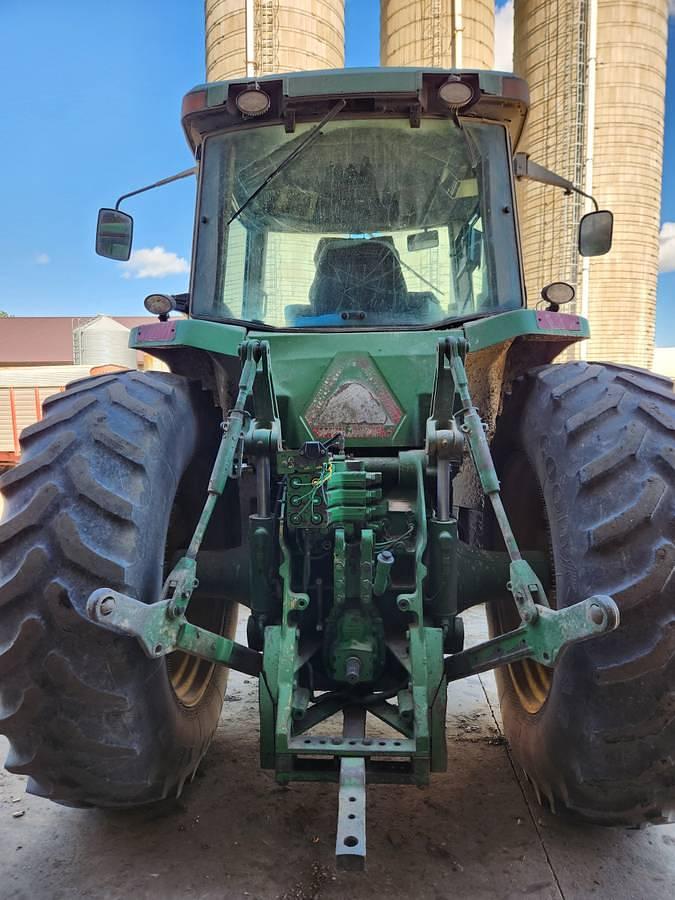 Used 1998 John Deere 8100 Tractor