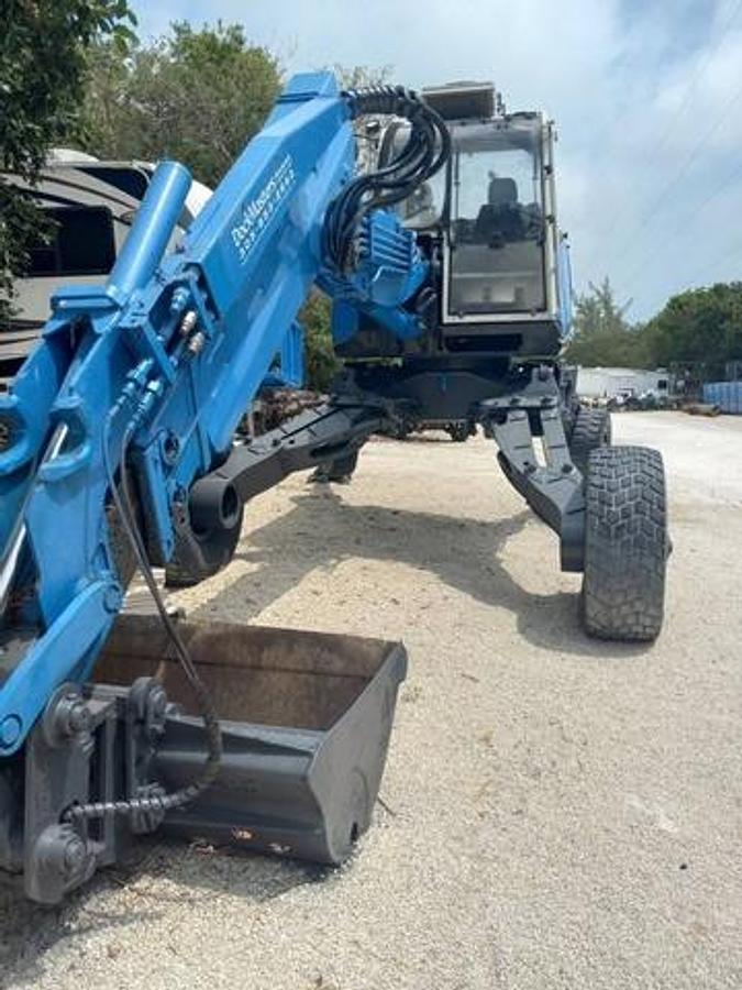 Used 2003 Menzi Muck A91 Spider