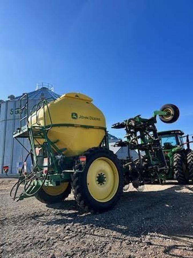 Used 2016 John Deere 2510H Fertilizer Applicator