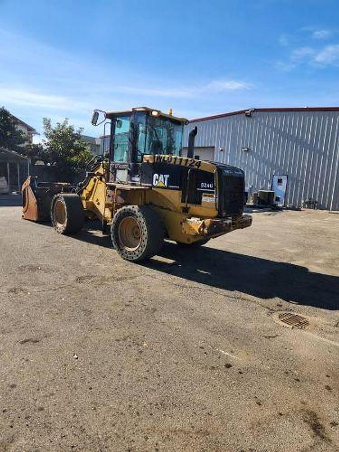 Used 2001 Caterpillar 924G