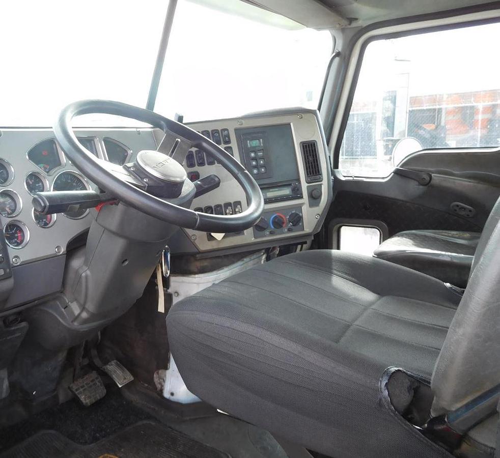 Used 2009 CORMACH 28200E4 ASC MOUNTED ON 2009 MACK GRANITE GU813