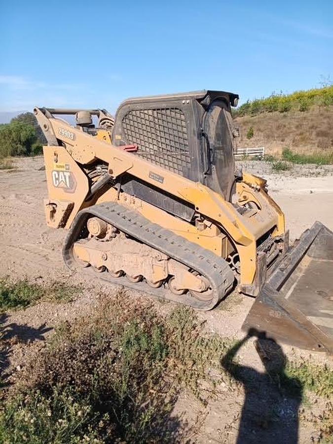 Used 2022 Caterpillar 299D3 Compact Track Loader