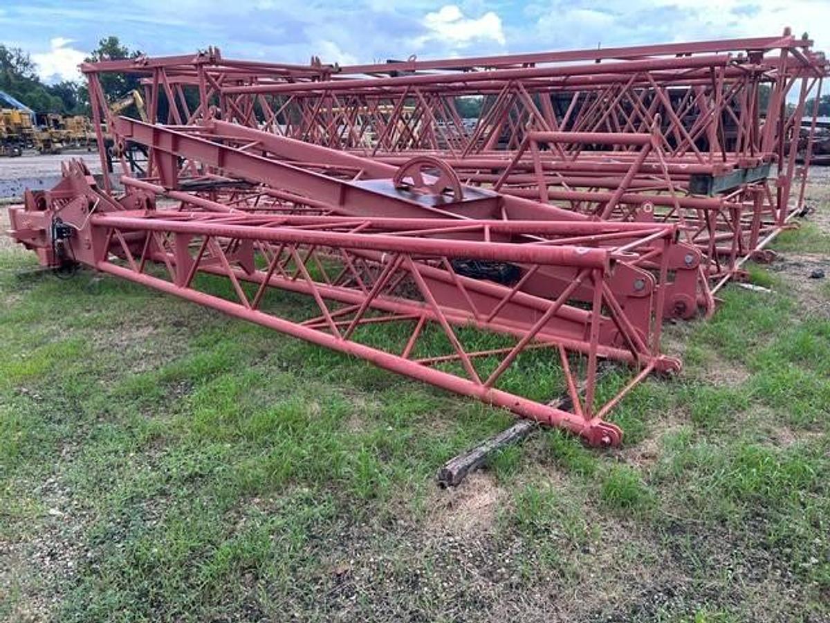 Used 2000 Manitowoc 132 Boom Crane