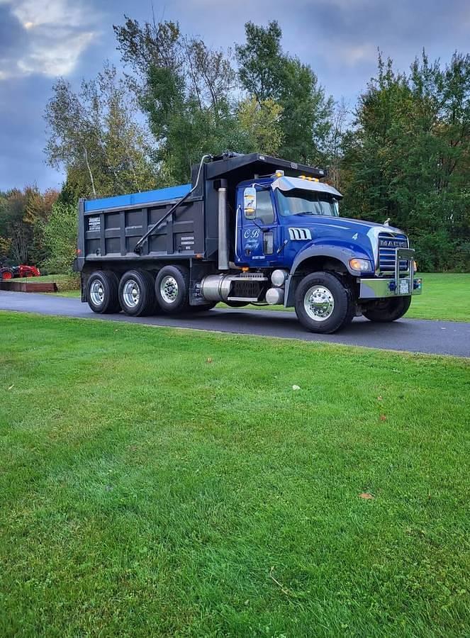 Used 2009 Mack Granite GU713 Dump Truck
