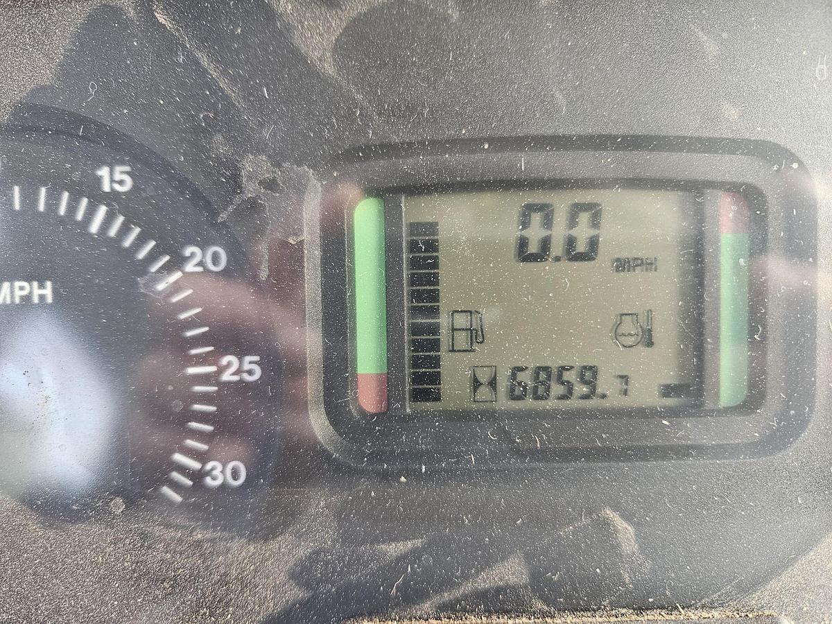 Used 2011 John Deere 7130 Tractor