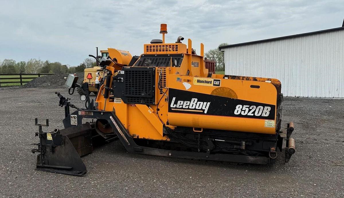 Used 2020 LeeBoy 8520B Paver