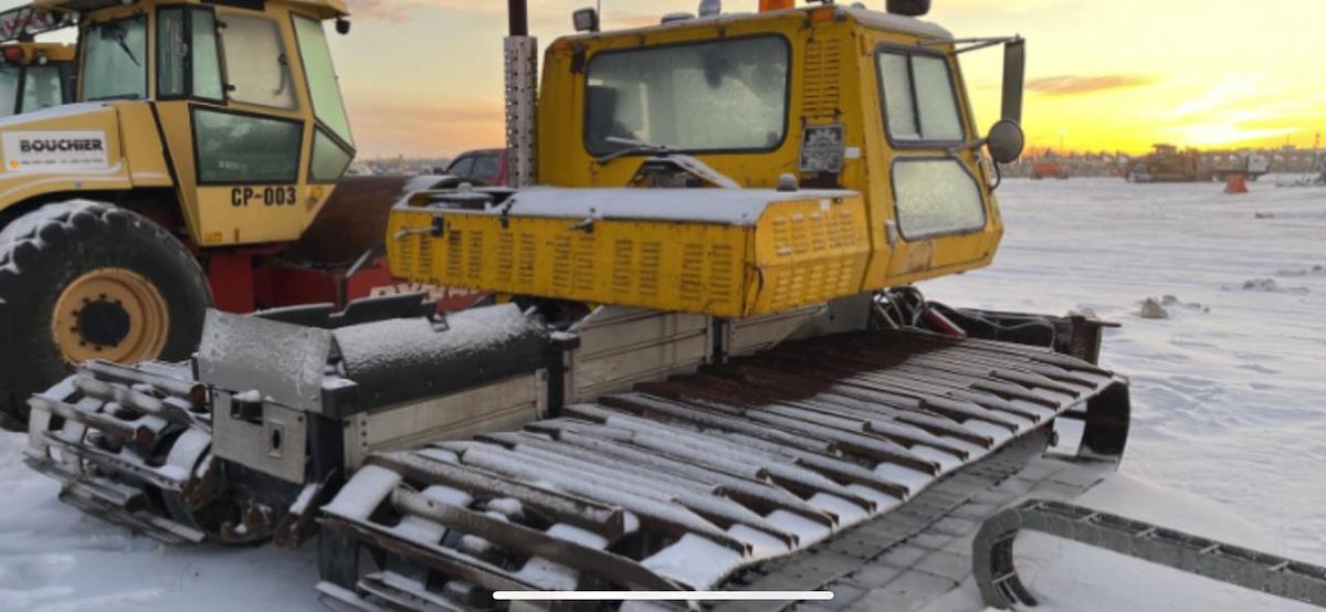 Used 1984 Bombardier BR400 Tracked Carrier