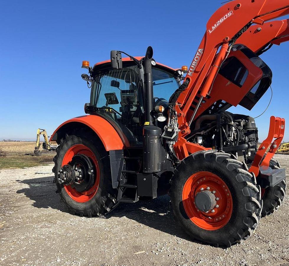 Used 2020 KUBOTA M7-152 Tractor