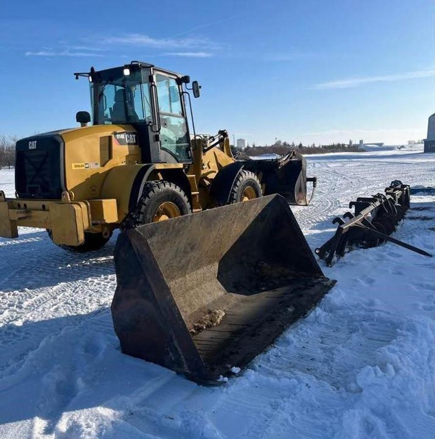 Used 2015 CATERPILLAR 914K