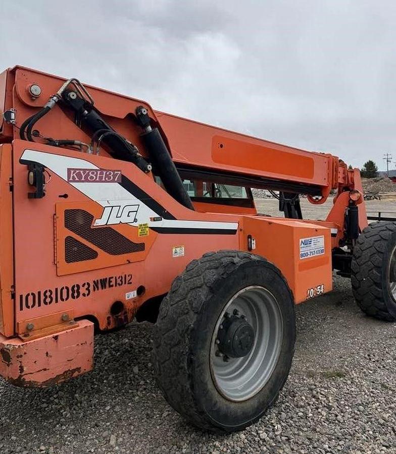 Used 2013 SKY TRAK 10054 Telehandler