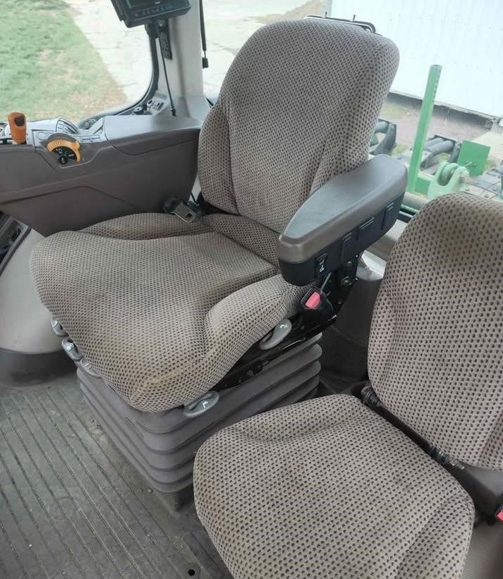 Used 2015 JOHN DEERE 9520RT Tractor