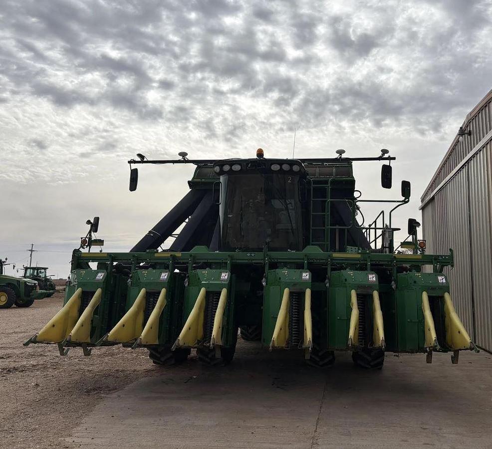 Used 2019 John Deere CP690 Cotton Picker