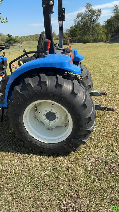 Used 2001 New Holland Tc 40d