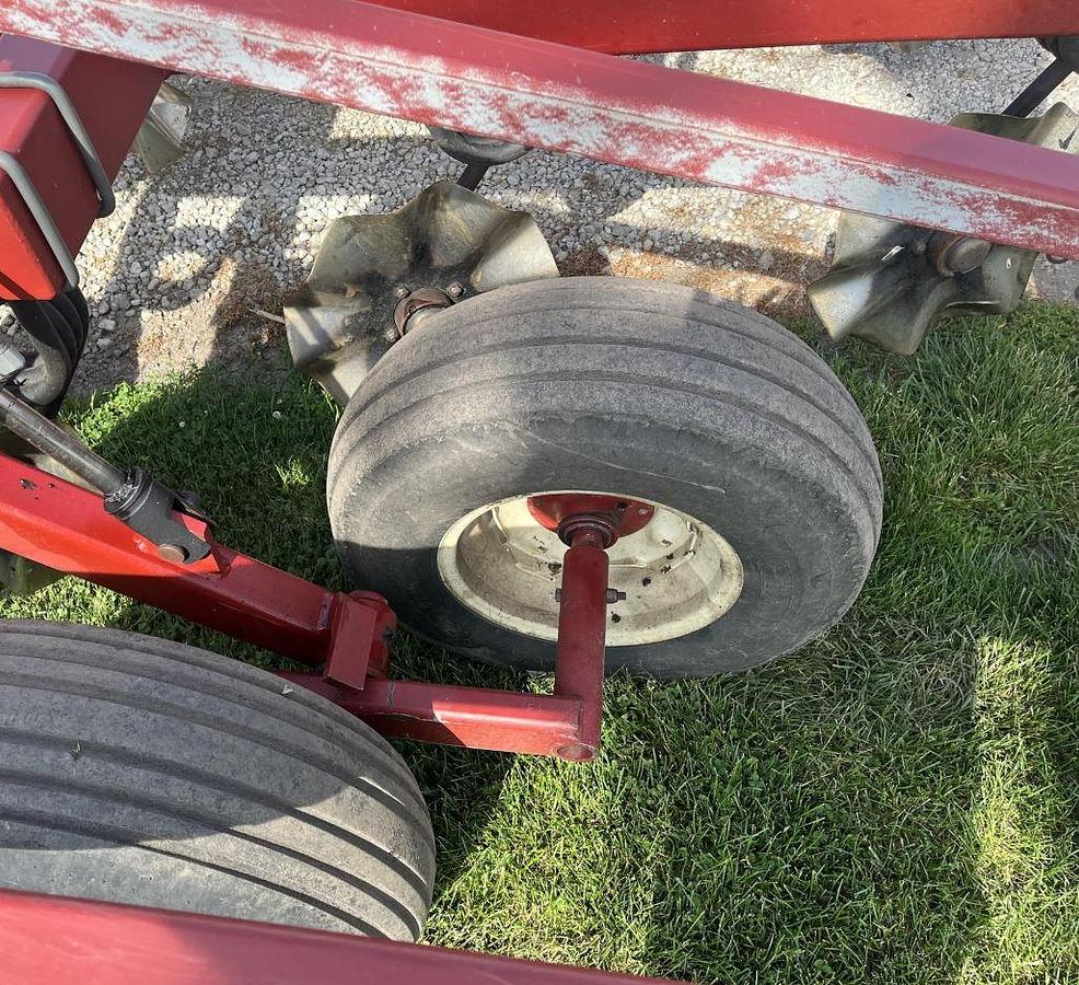 Used 2007 Salford 570RTS Vertical Tillage Implement