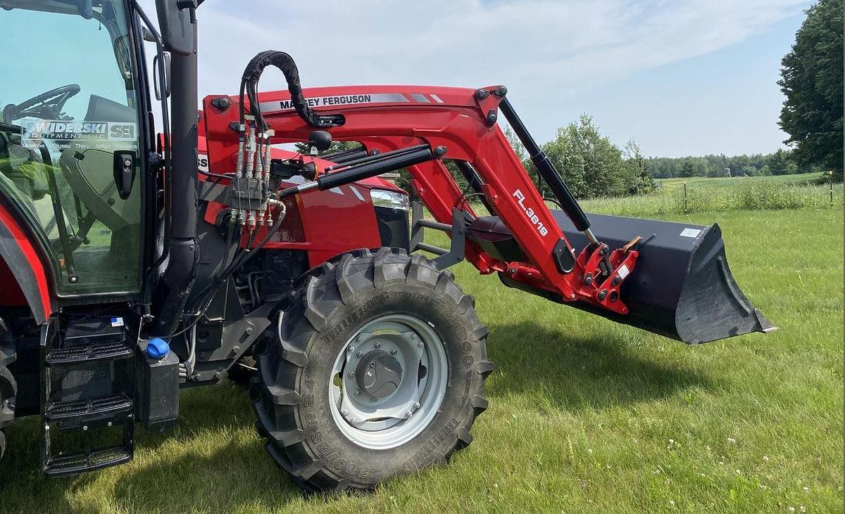 Used 2020 MASSEY FERGUSON 5711