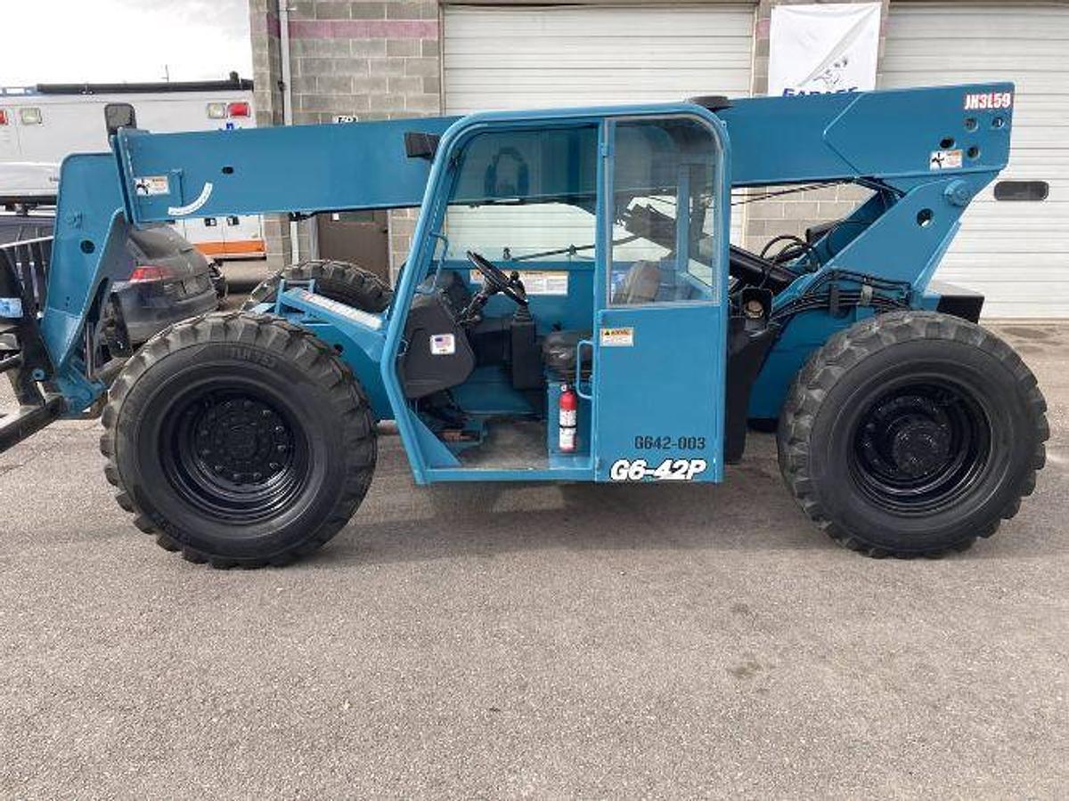 Used 2003 Gradall G6-42P