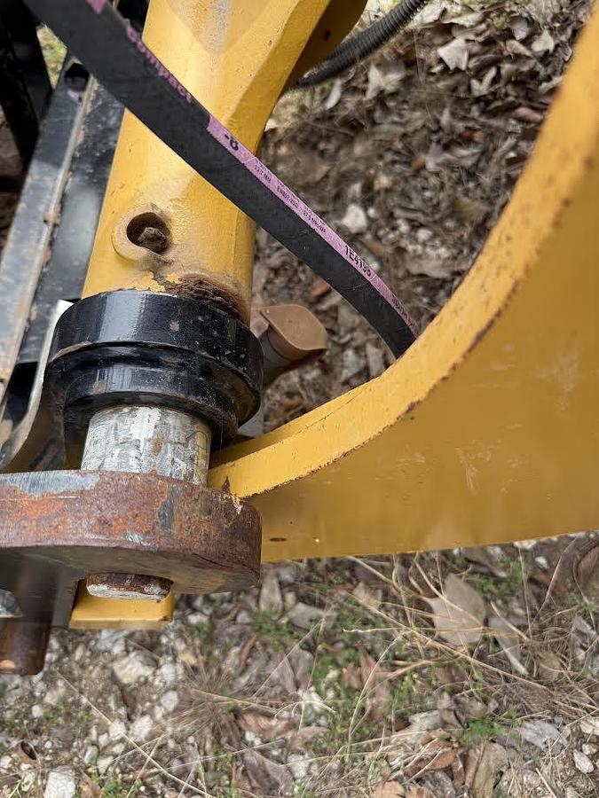Used 2019 Caterpillar 906m