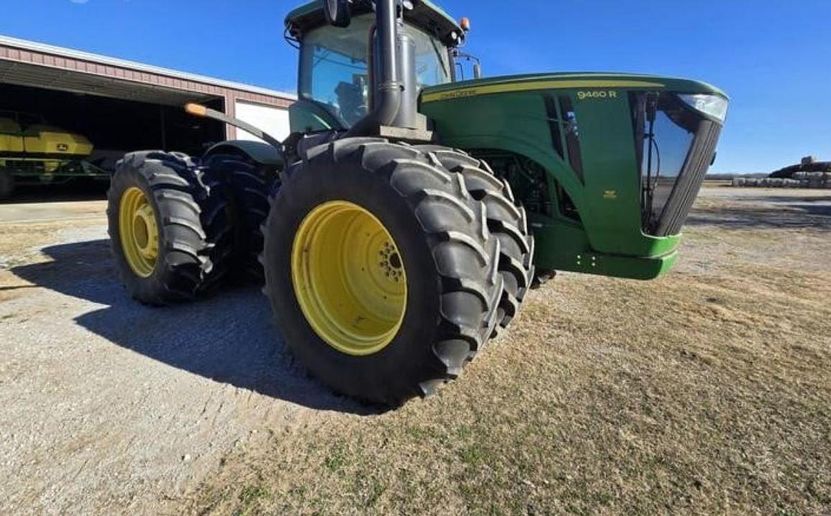Used 2014 JOHN DEERE 9460R
