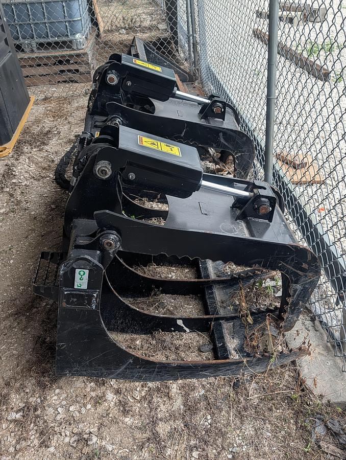 Used 2024 Caterpillar 249D3