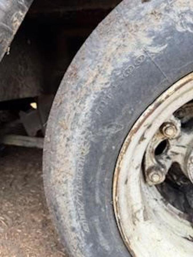 Used 2005 Precision Husky Progrind 5200