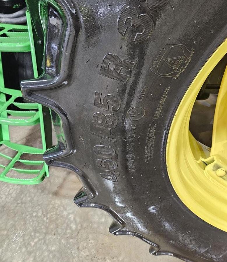 Used 2022 John Deere 6105E