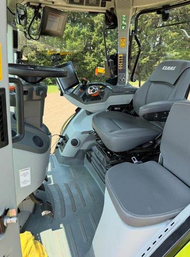 Used 2025 CLAAS AXION 960