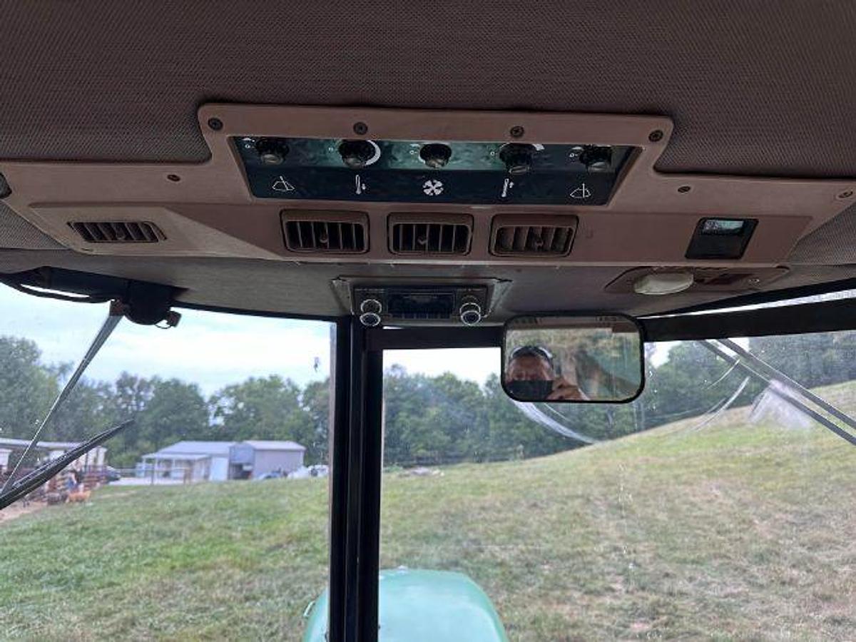 Used 1983 JOHN DEERE 4650