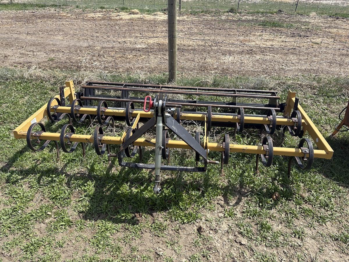 Used 2002 New Holland TN75D Tractor with Loader